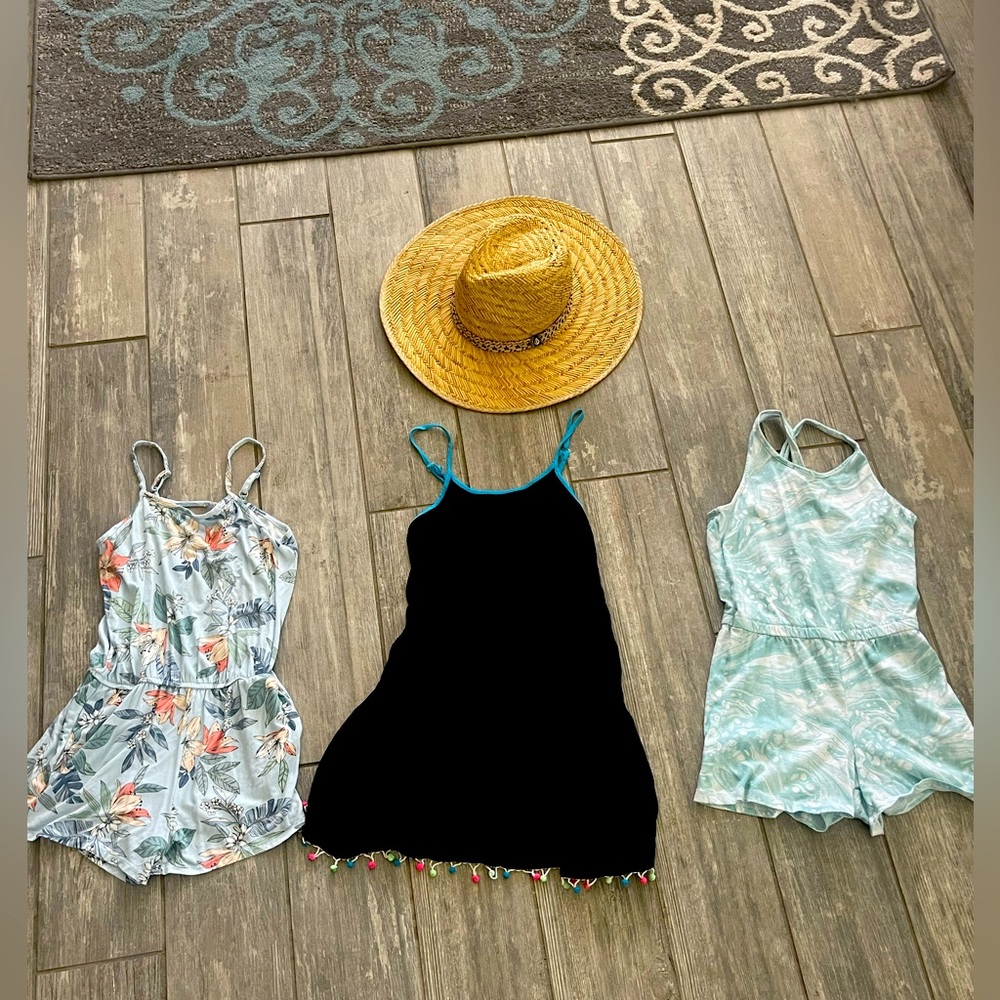 Girls size 8/10 3 piece sundress/rompers!  Great condition!